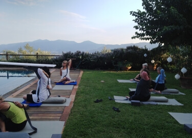 Yoga in Italy - Il Borghino outdoor spaces